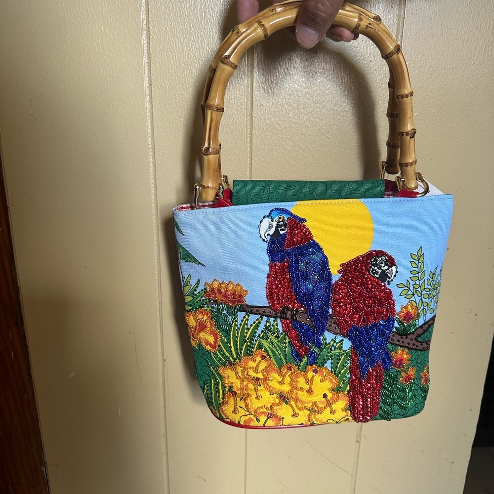 Braciano Tropical Parrot Beaded Bag
